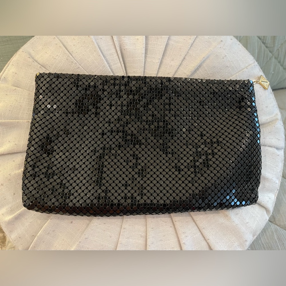 Whiting & Davis clutch